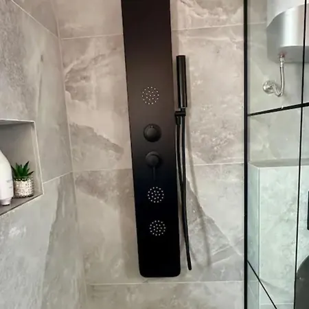 Apartman Ivan With Pool Zagvozd