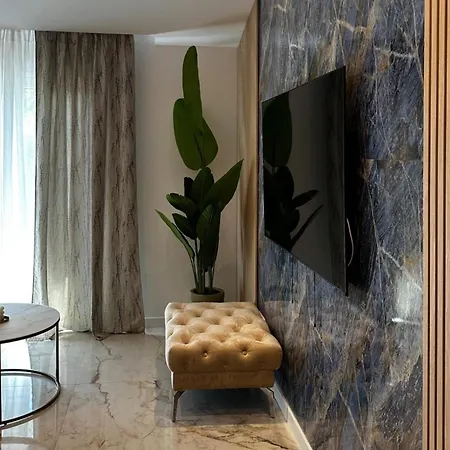 Ivan With Pool * Zagvozd