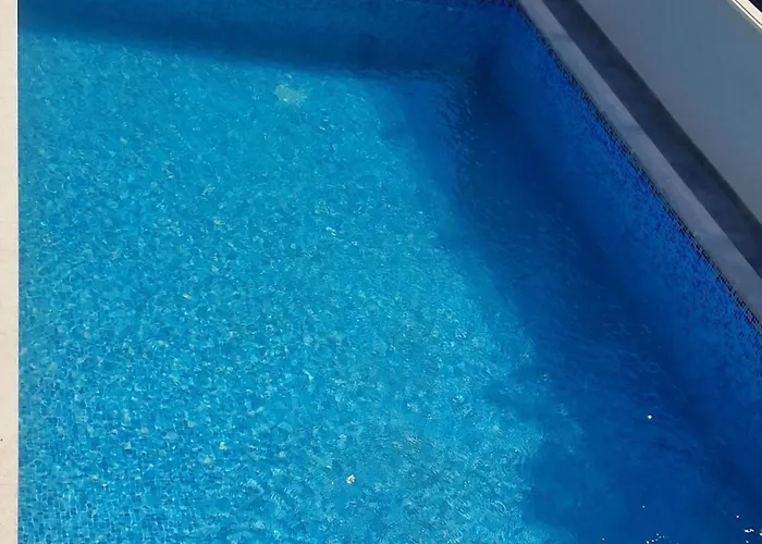 Lejlighed Ivan With Pool